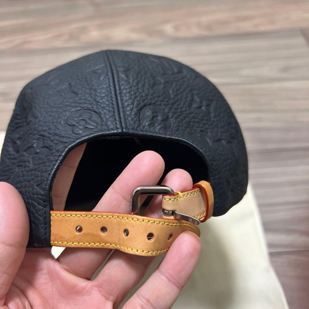 ルイヴィトン レザー モノグラム キャップ 黒 60 美品　値引き可
