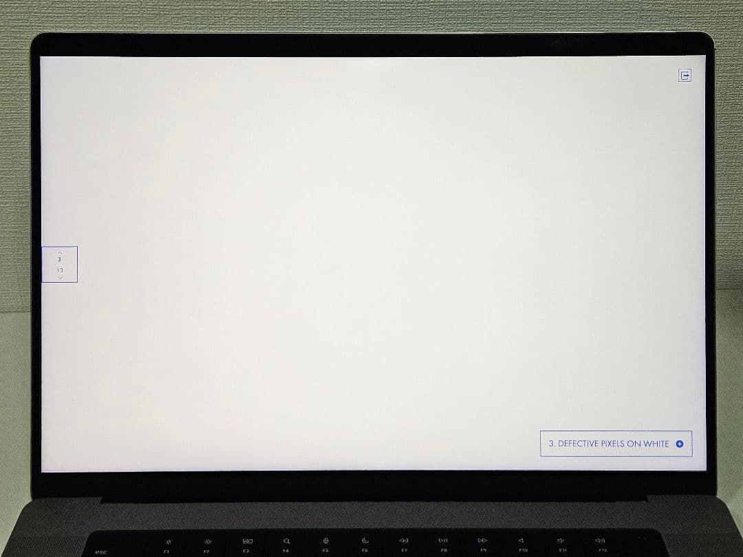 MacBook Pro 16 M1Pro 16/512 USキー 電池90%