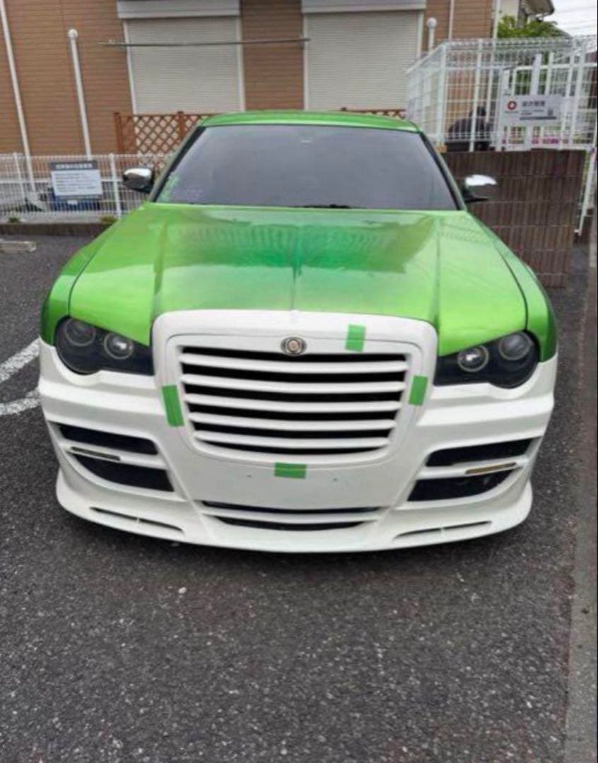 クライスラー300C 【LBWKフロントバンパー】