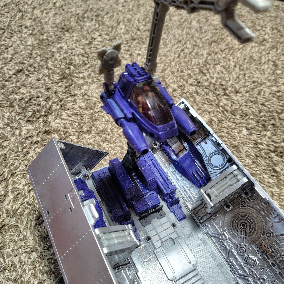 トランスフォーマー オプティマスプライム トレーラー コンテナ mp用