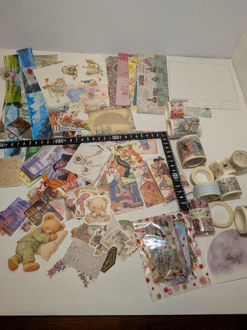 ⑤コラージュ　シール　紙もの　シーリング