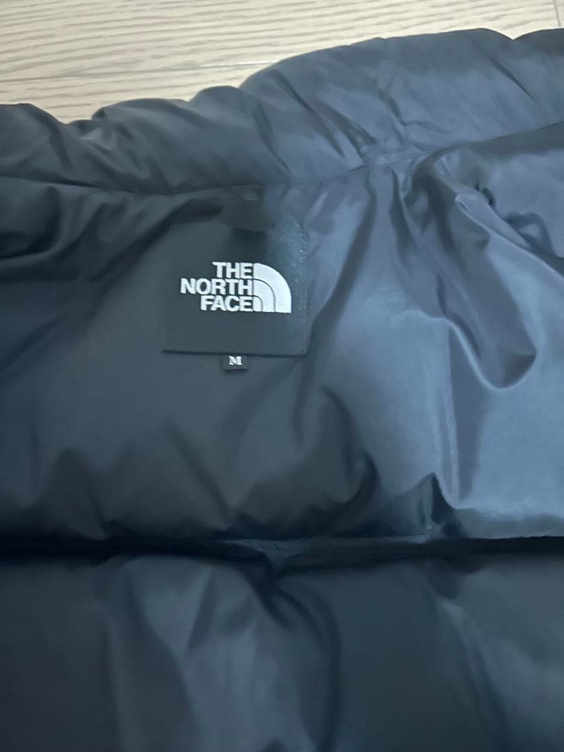 【超美品】THE NORTH FACE ヌプシブラック ダウンベスト　Ｍサイズは