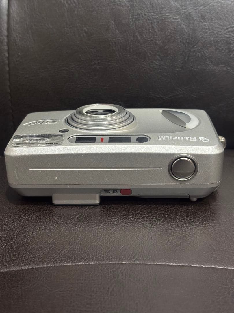 【動作良好】FUJIFILM コンパクトカメラ Silvi Fi