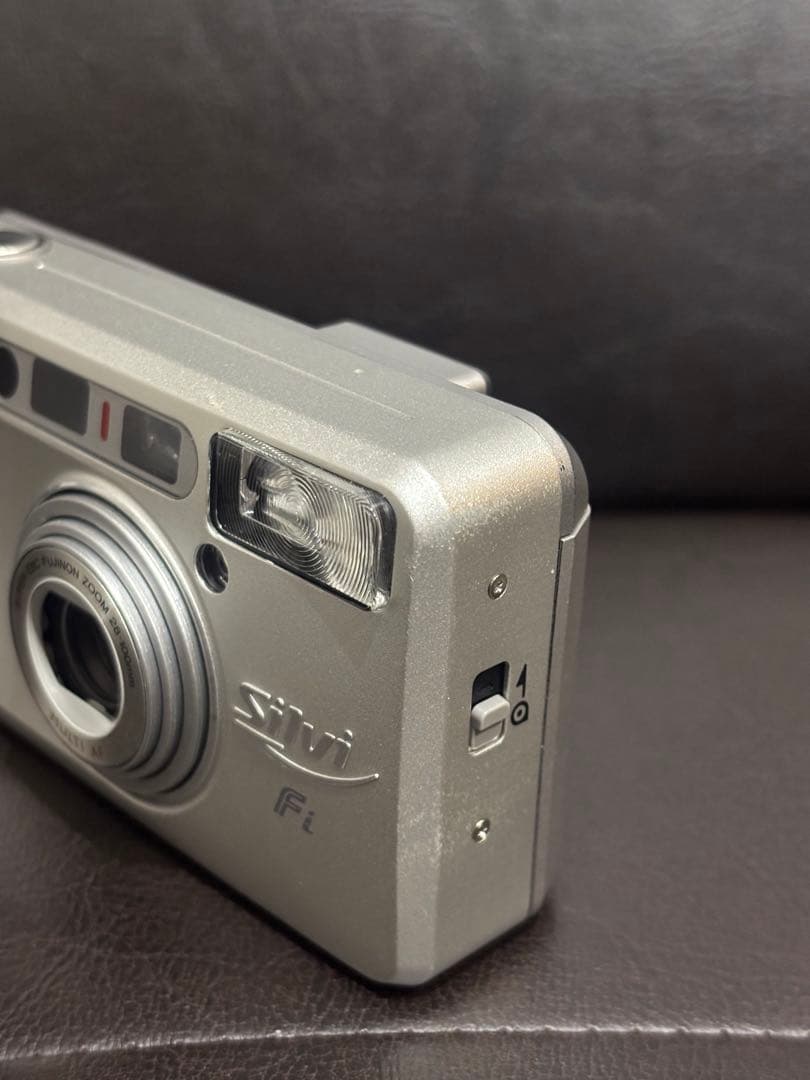 【動作良好】FUJIFILM コンパクトカメラ Silvi Fi