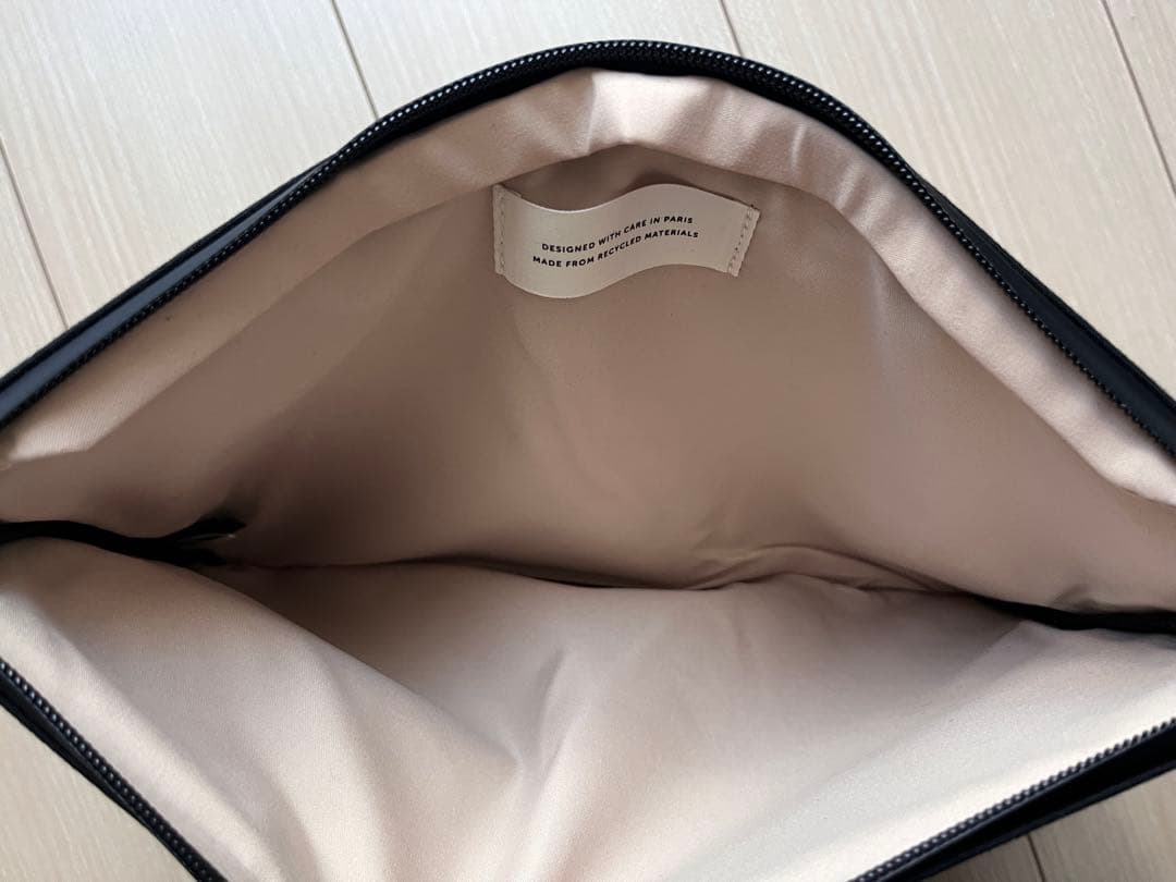 MAISON KITSUNE x NATIVE UNION タブレットケース