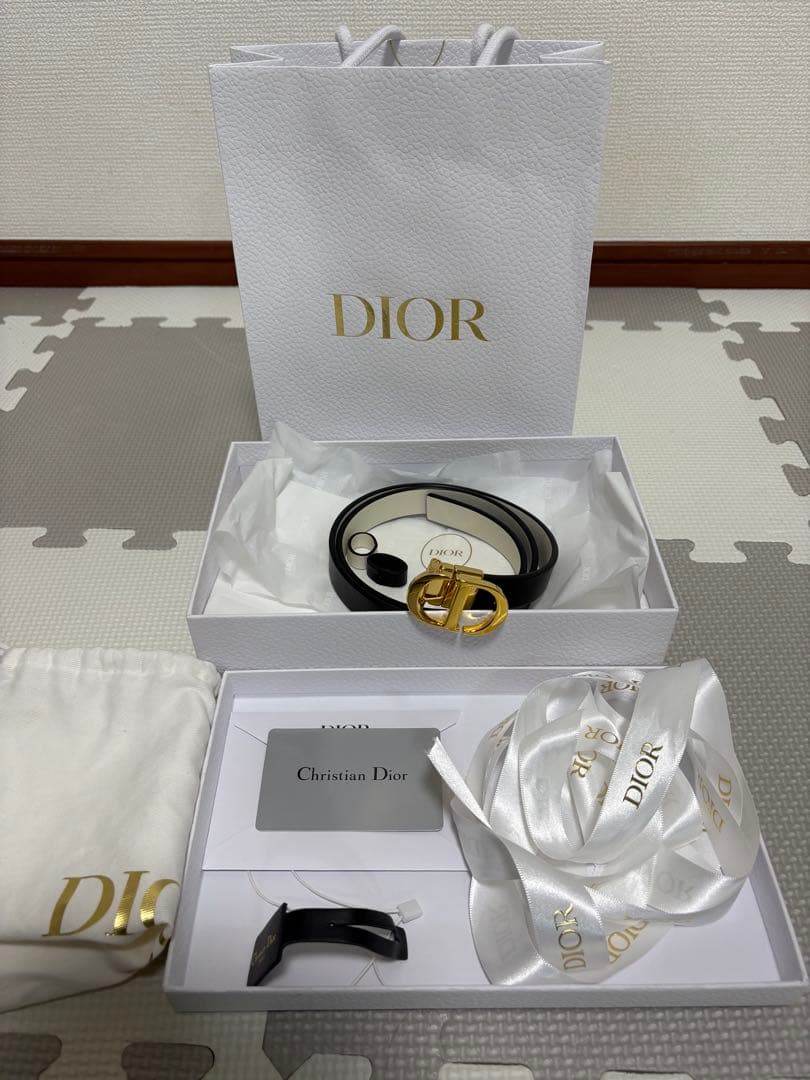 Dior 30 Montaigne リバーシブルベルト 20mm