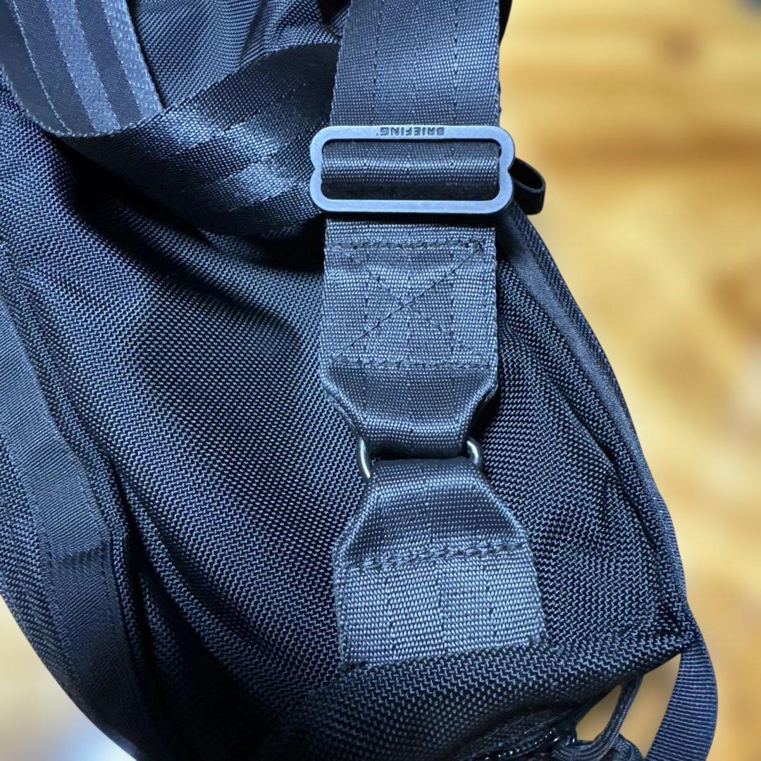 バッグ BRIFING SLING BAG