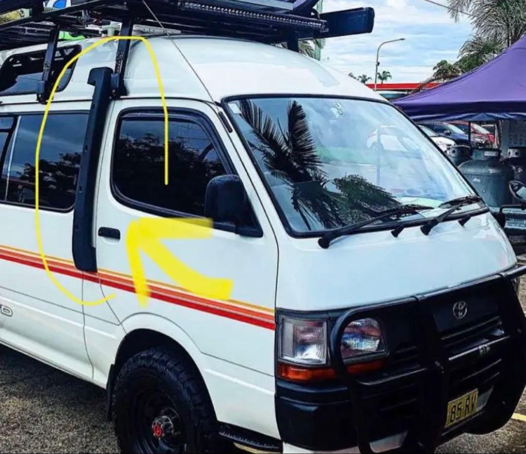 ハイエース　100系　シュノーケル　スノーケル　エアロ　防災アイテム