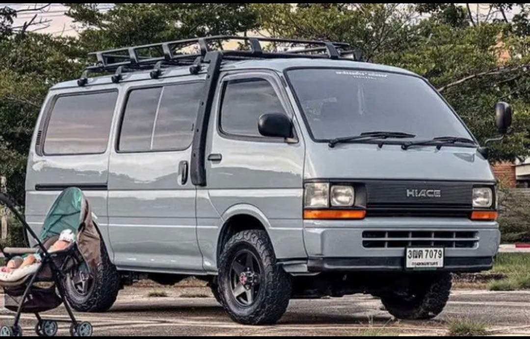 ハイエース　100系　シュノーケル　スノーケル　エアロ　防災アイテム