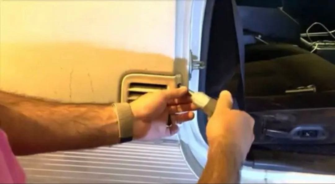 ハイエース　100系　シュノーケル　スノーケル　エアロ　防災アイテム