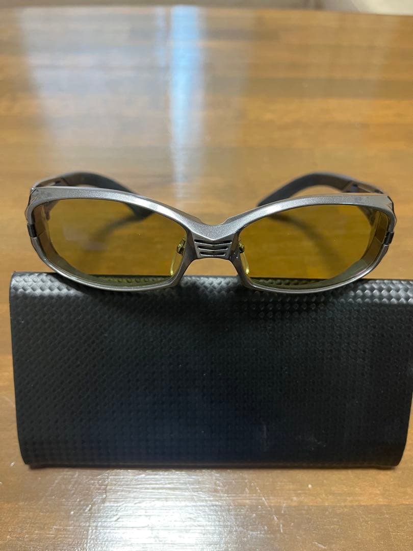 Zeque 偏光グラス　VERO 2nd GUNL/BLACK