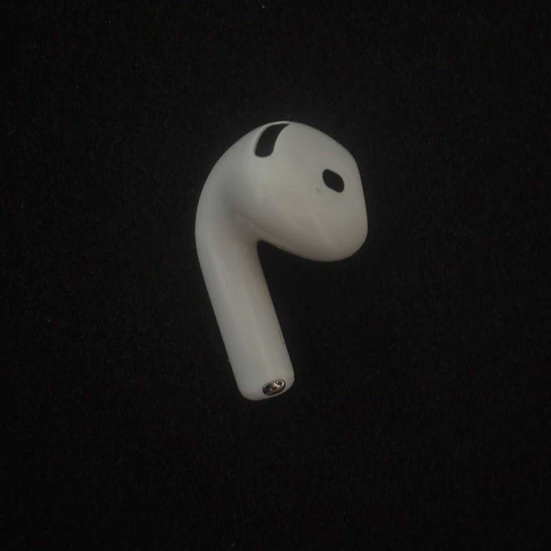 AirPods4 本体 ホワイト ノイズキャンセリング