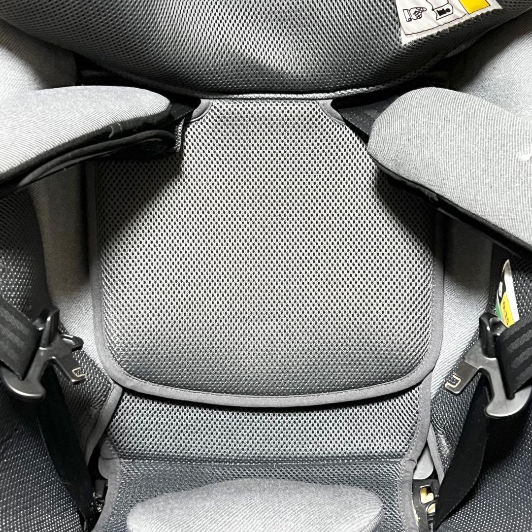 【未使用級美品】 クルムーヴコンパクト R129 エッグショック Combi