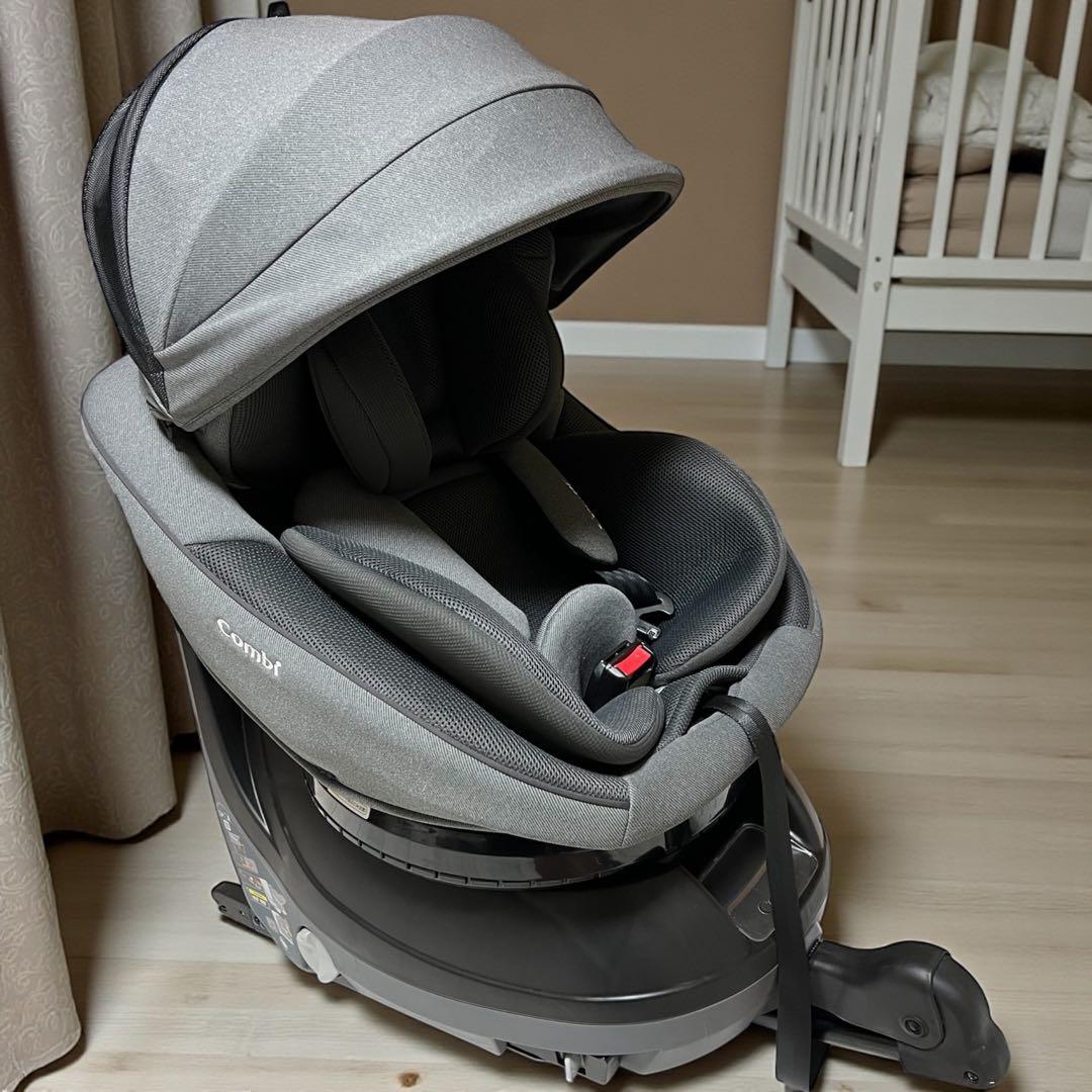 【未使用級美品】 クルムーヴコンパクト R129 エッグショック Combi