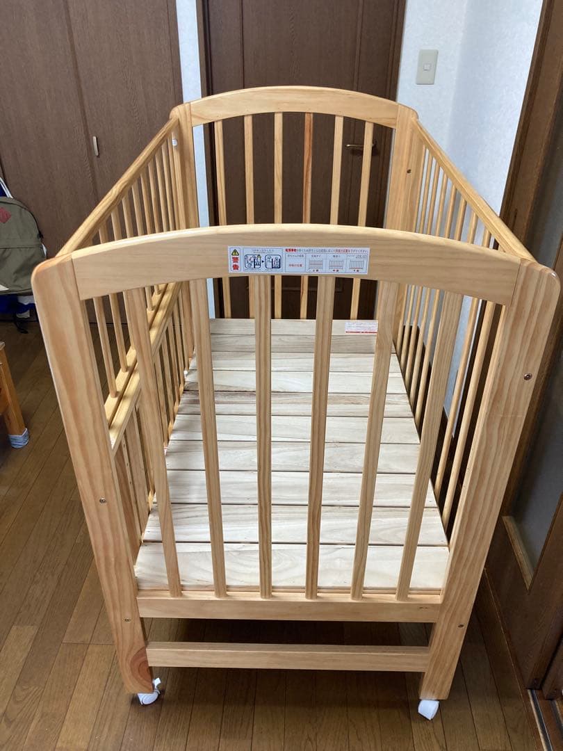 【みかんさん専用】KATOJI カトージ ベビーベッド（ナチュラル）（ハイ）手渡