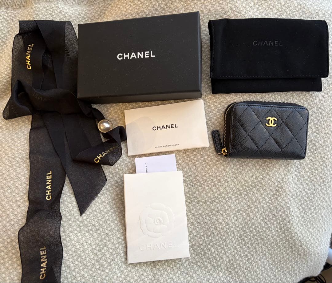 CHANEL クラシック ジップ パース