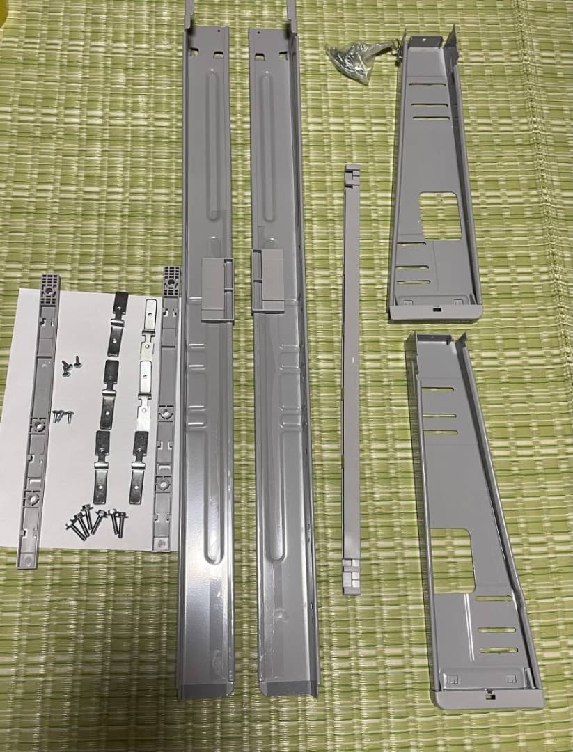 美品　日立 HITACHI 　DES-P32 S 　乾燥機専用スタンド　送料無料