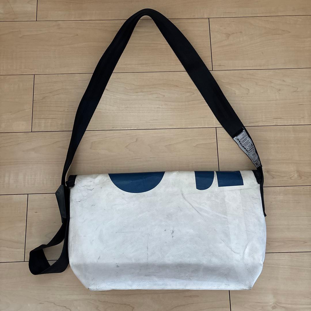 フライターグ　Ｆ42 SURF SIDE6