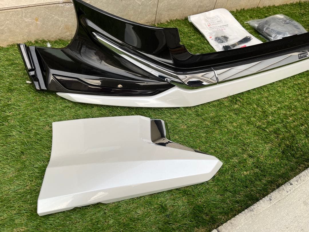 TOMI モデリスタ ヴェルファイア 40 フロント スポイラー ホワイト