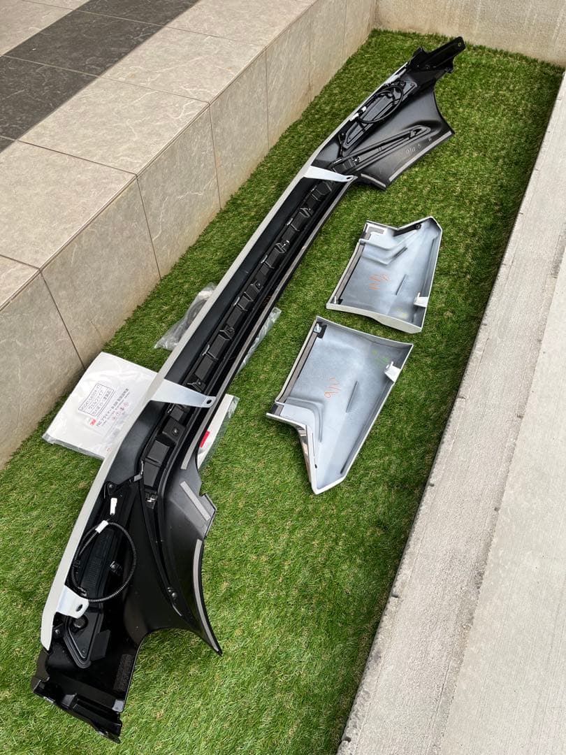 TOMI モデリスタ ヴェルファイア 40 フロント スポイラー ホワイト