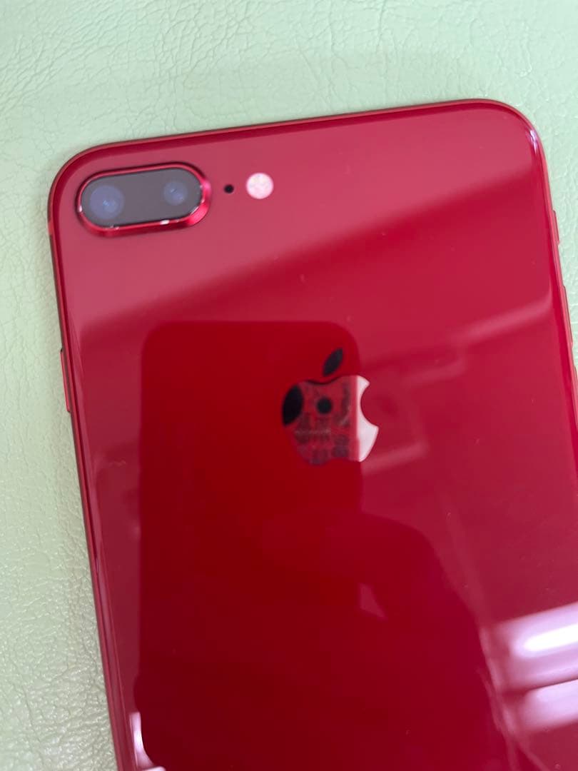 美品 iPhone8 Plus 64GB SIMフリー