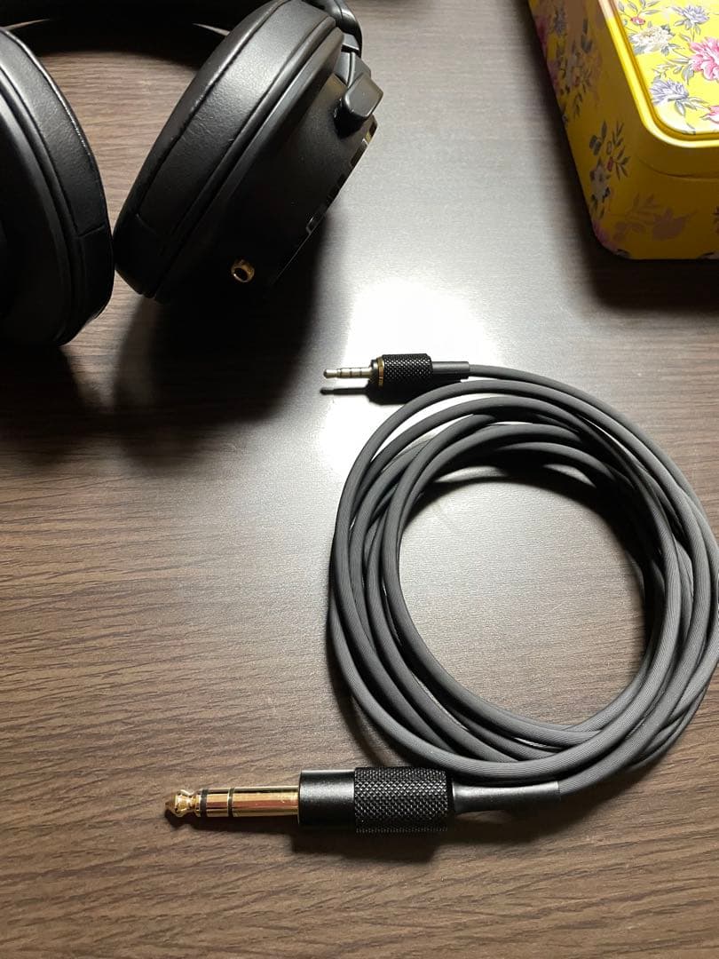 SONYヘッドホン　MDR -M1ST