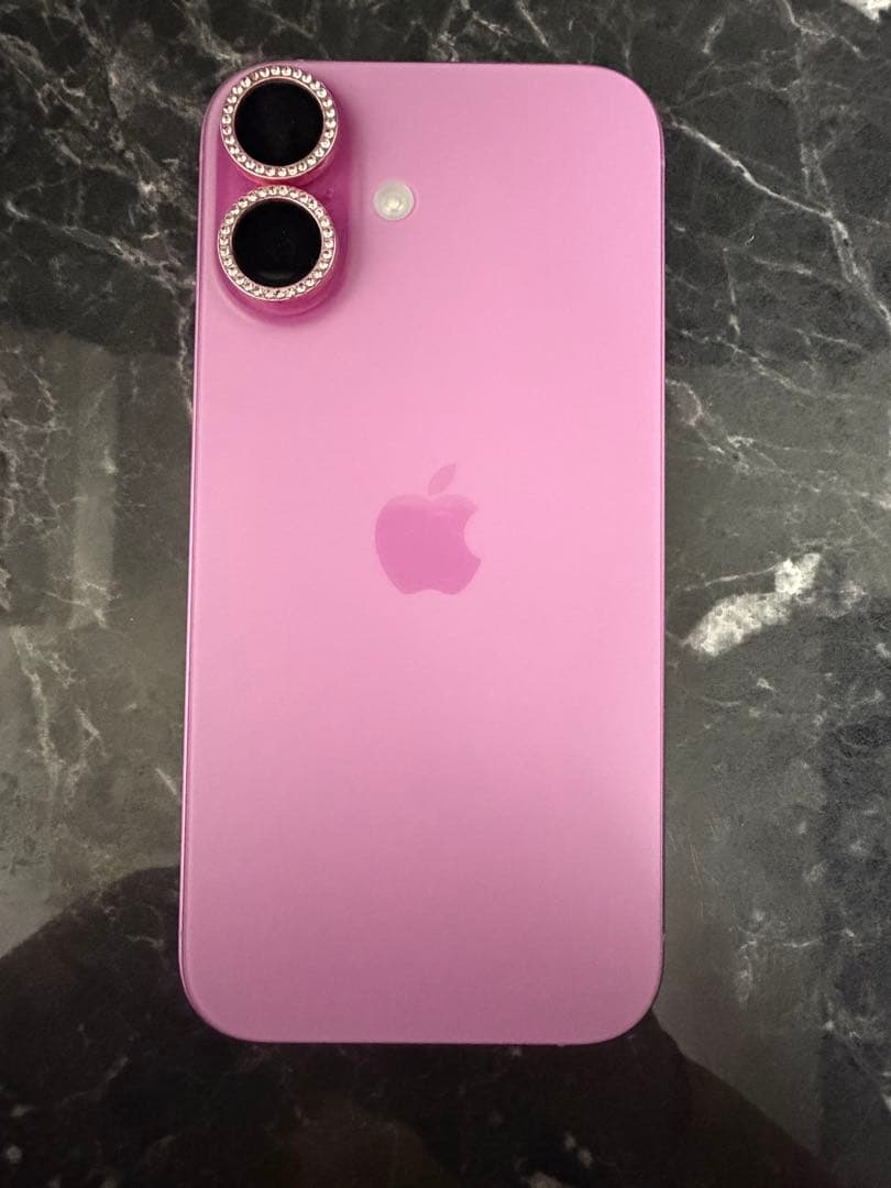 I*e様 Apple iPhone16 128GB 本体ピンク