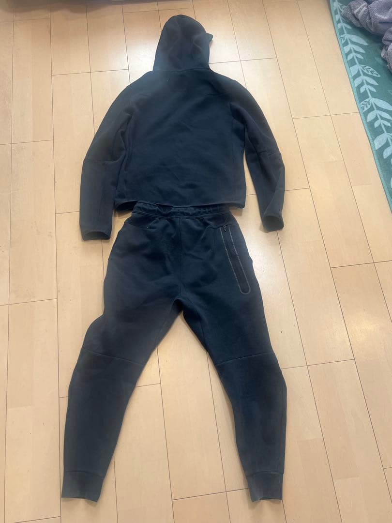NIKEテックフリース　セットアップ　上下Sサイズ　黒