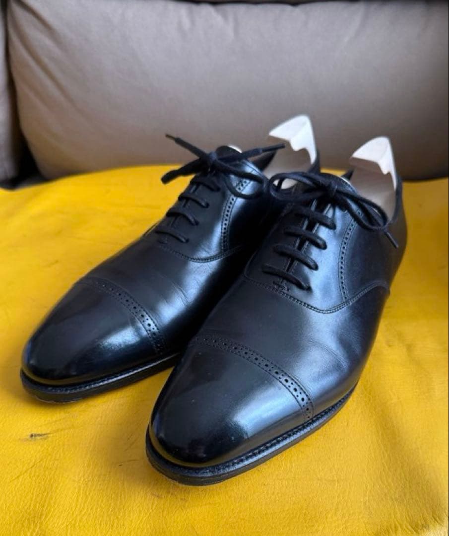 ジョンロブ フィリップ2 純正シューツリー付 定価332,200円