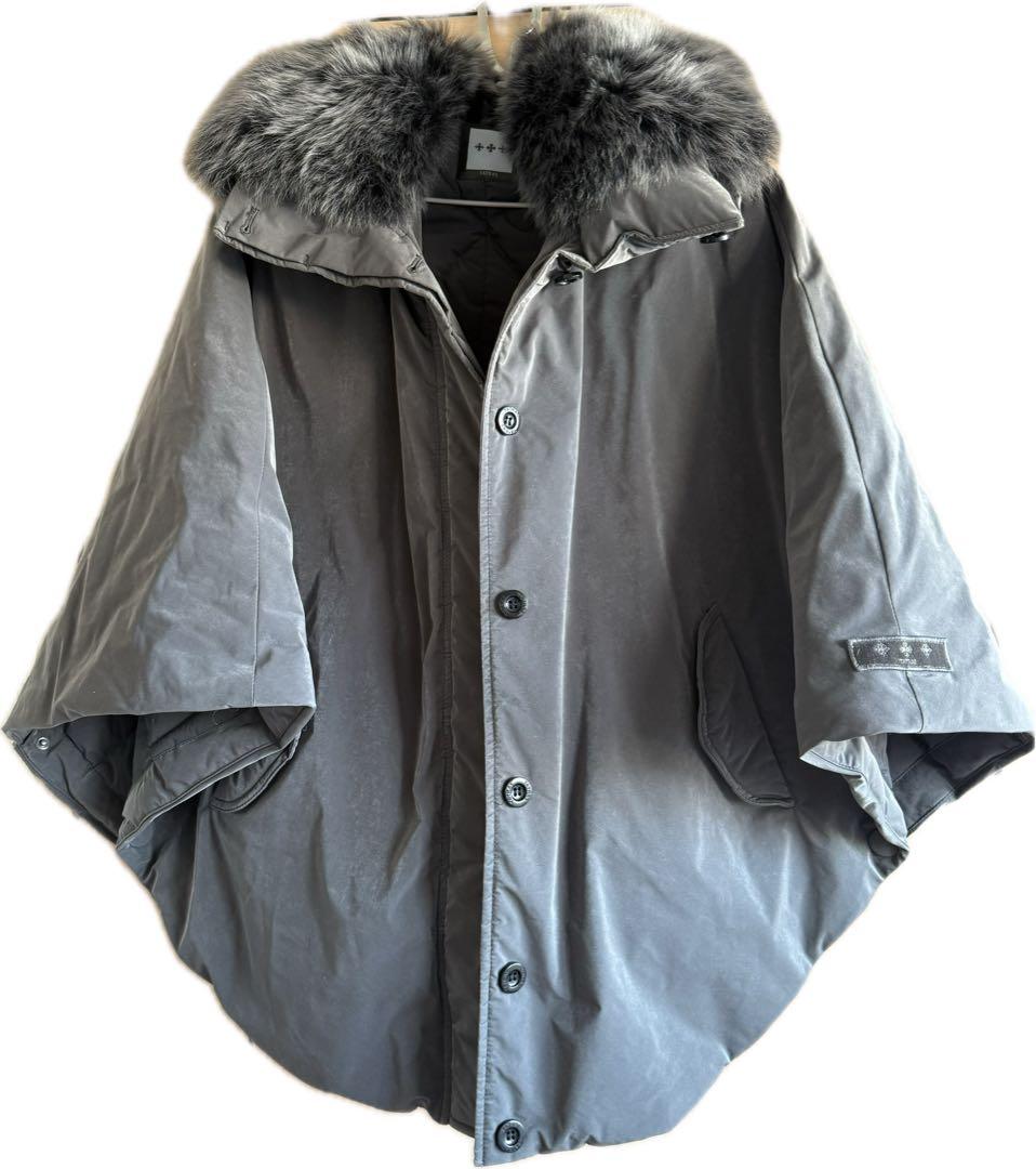 TATRAS グレー ポンチョ リアルファー付き