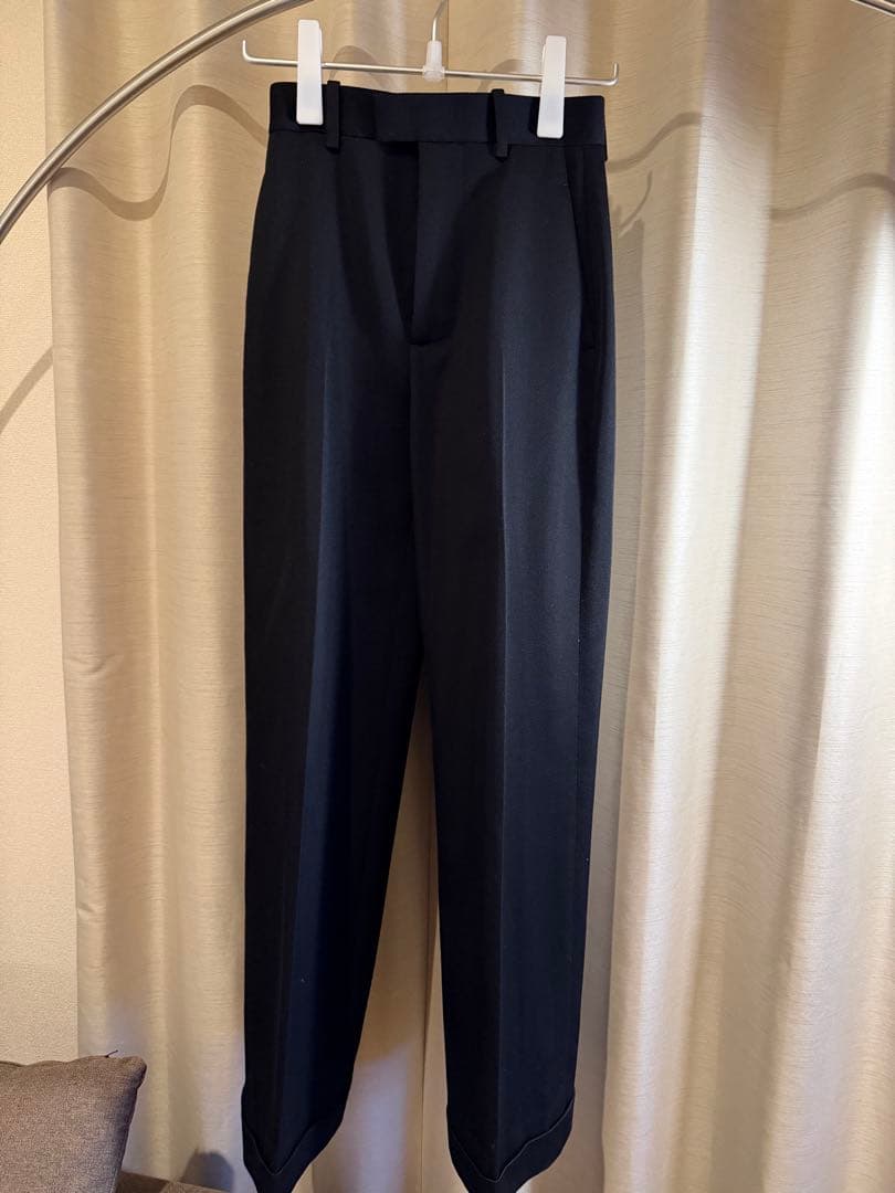 ボッテガヴェネタ　パンツ　レディース