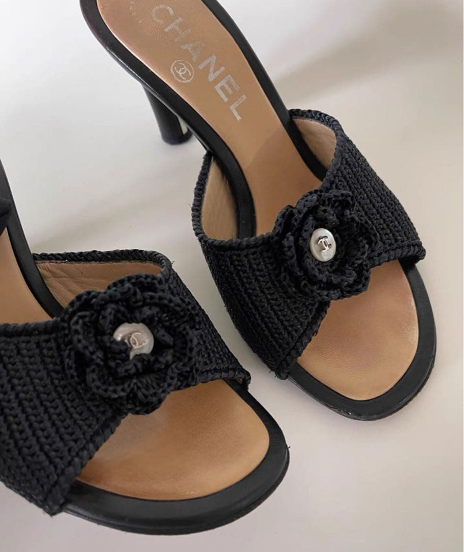 CHANEL シャネルブラックミュール サンダル 35.5