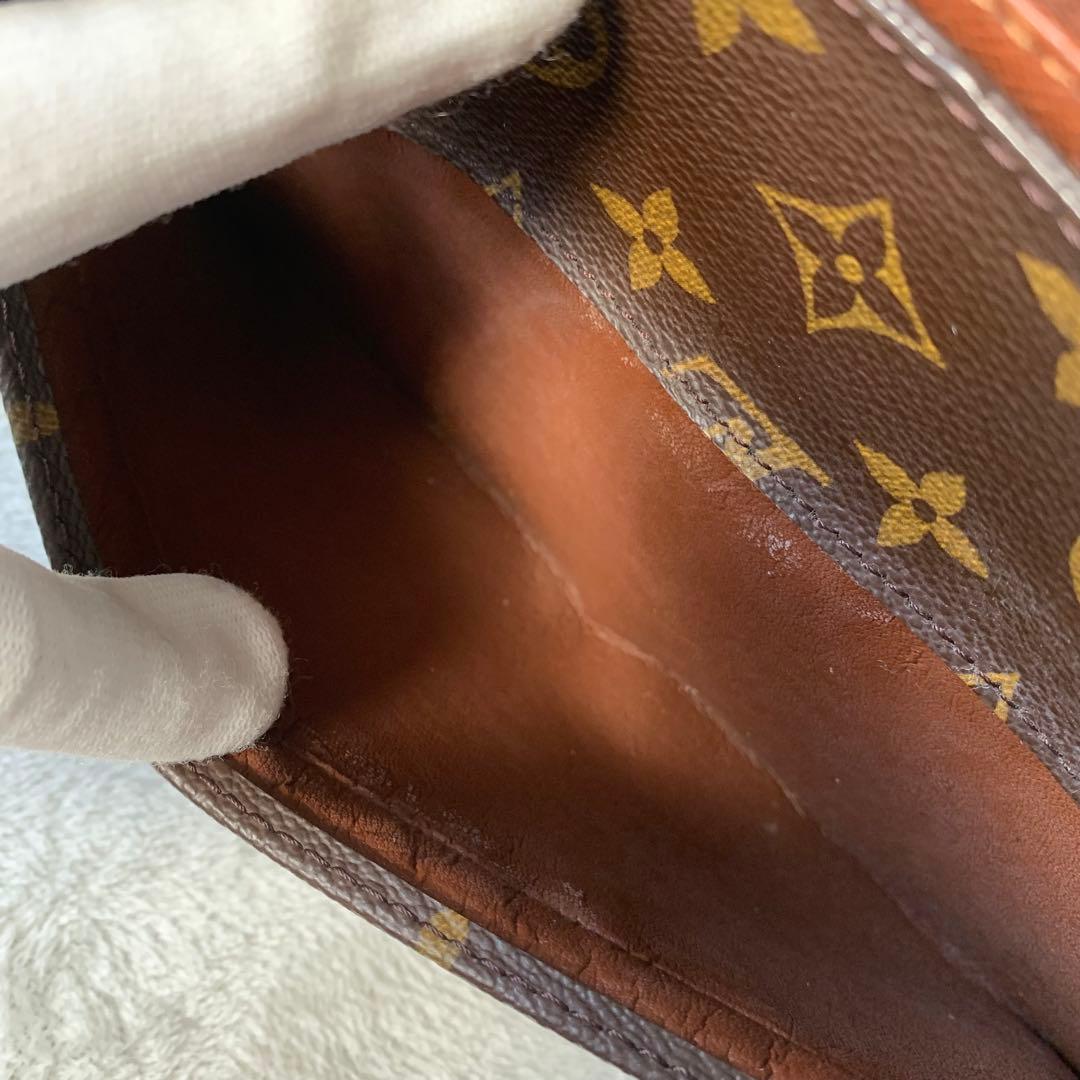 美品　ルイヴィトン　モノグラム オルセー セカンドバッグ　クラッチバッグ