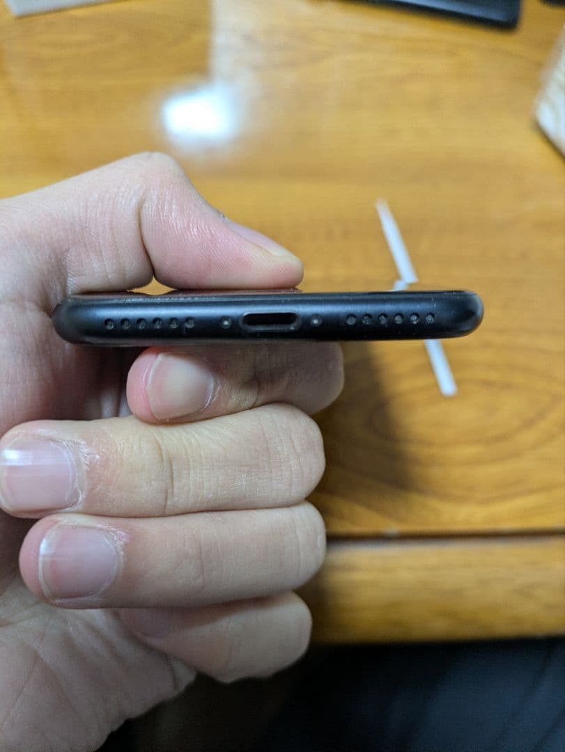 iphone se 第2世代