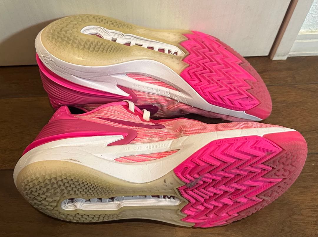 まとめ売り　NIKE バスケットボールシューズ　スニーカー　27㎝