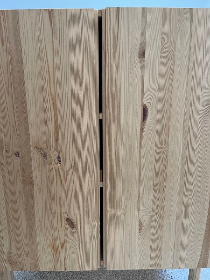 IKEA イケア　IVAR イーヴァル　脚付き