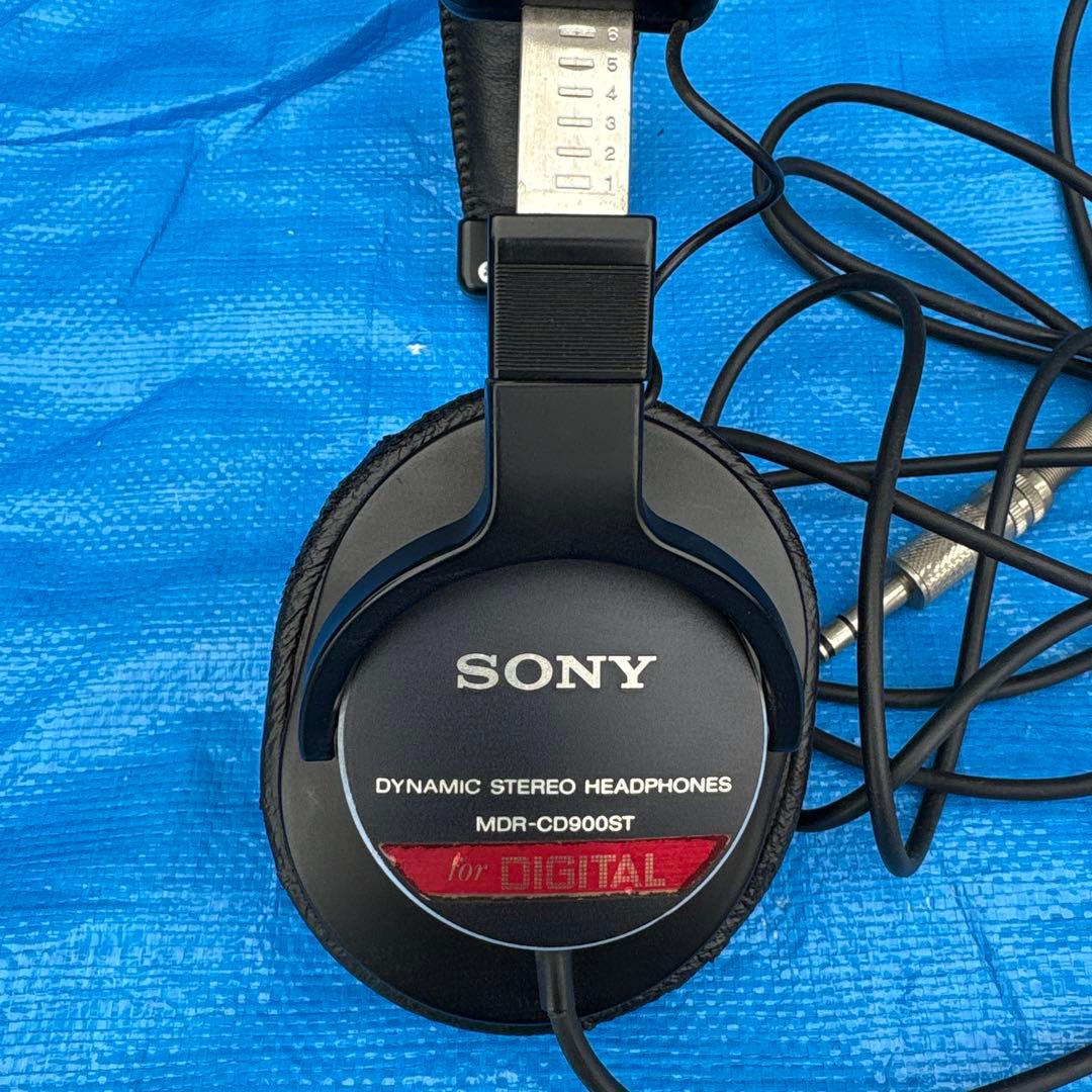ミ*ト様 SONY ソニーモニターヘッドホン「MDR-CD900ST」