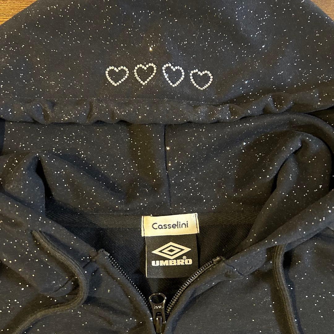 UMBRO×Casselini ライトストーン センターロゴ ダブルジップ