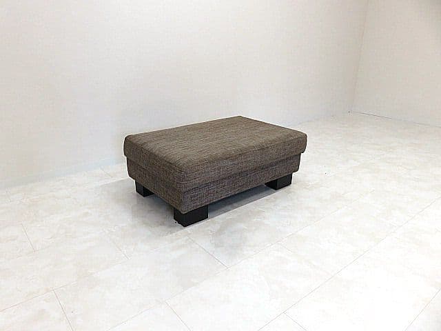 け*ん様 ボーコンセプト 「I.D.V.」オットマン　　　スツール/腰掛/チェア