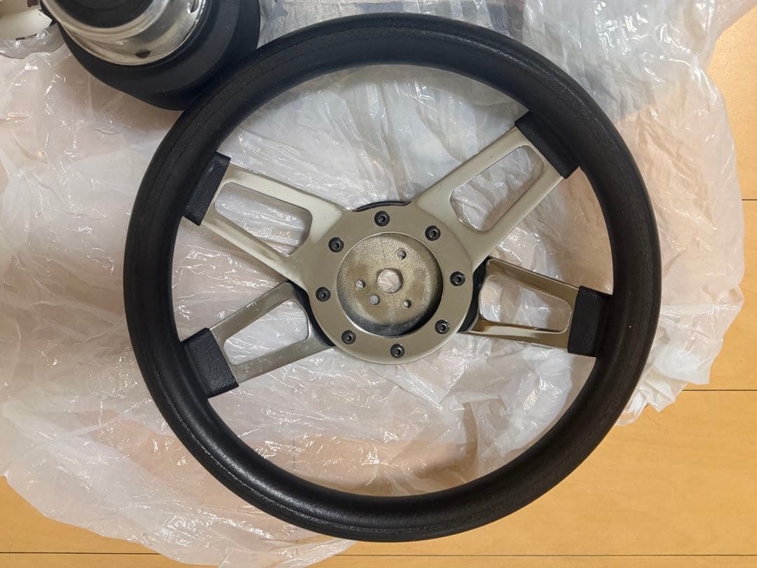 GM系 ビレット風 4スポーク ステアリング ボス/ホーンボタン付き【適合不明】