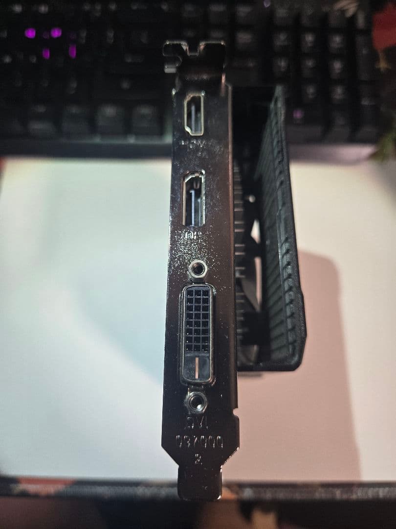 グラフィックボード・グラボ・ビデオカード GeForce gtx1050