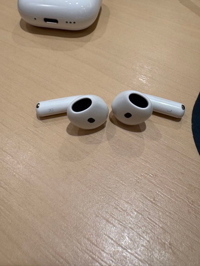 AirPods 4 本体 アクティブノイズキャンセリング