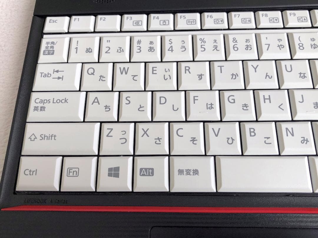 【おしゃれ×高性能】赤ライン｜i7｜SSD｜メモリ12GB｜2019｜Win11