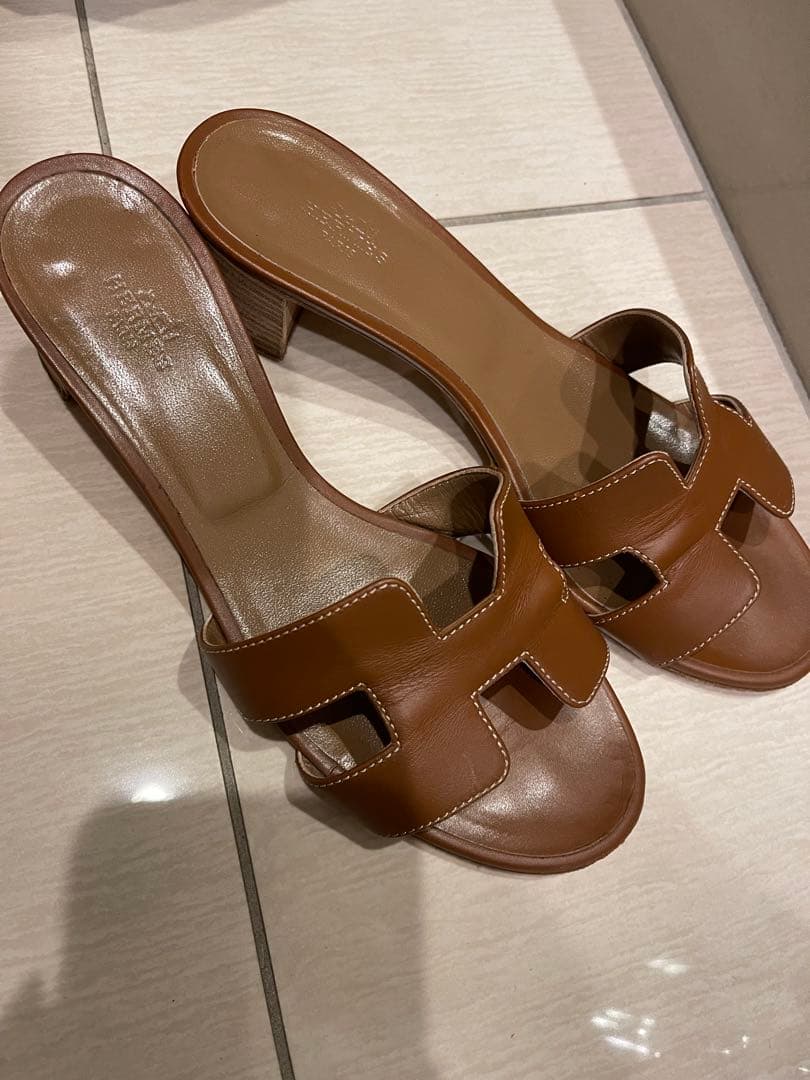 美品です！！HERMES エルメス オアジス　ゴールド　サイズ38