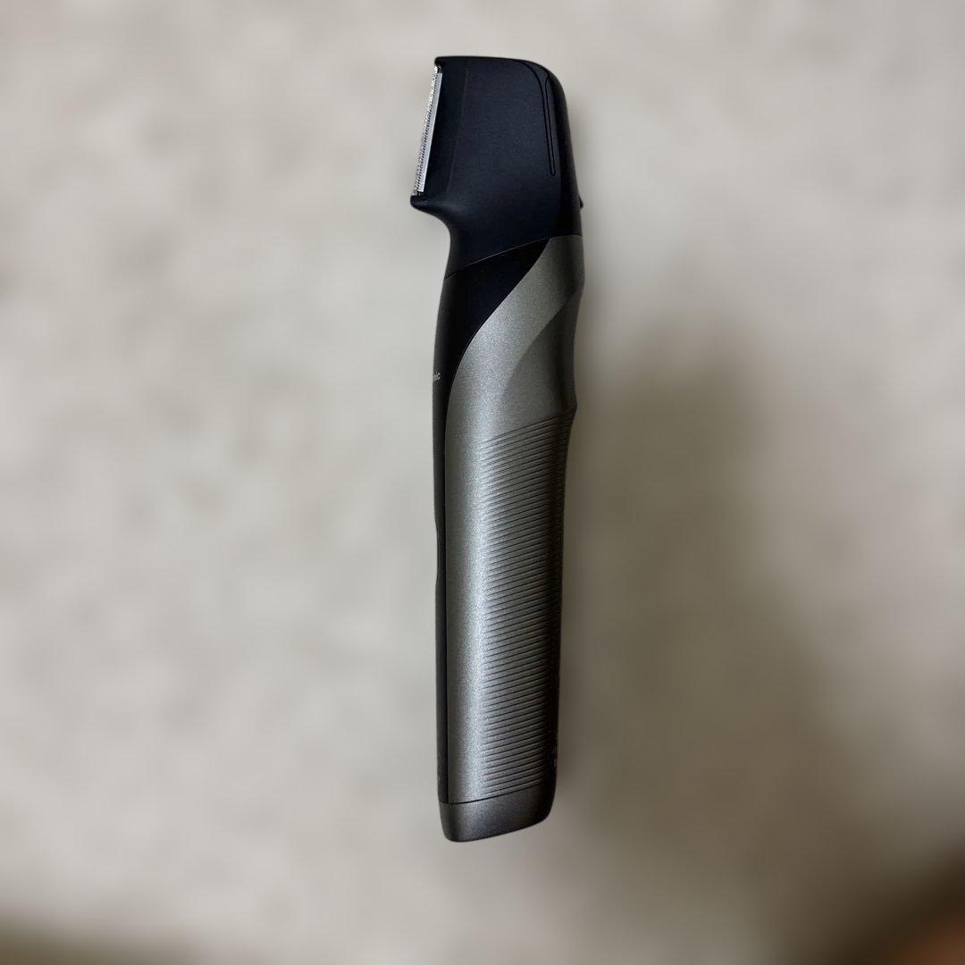 Panasonic ボディトリマー ER-GK83-S（ダークシルバー）