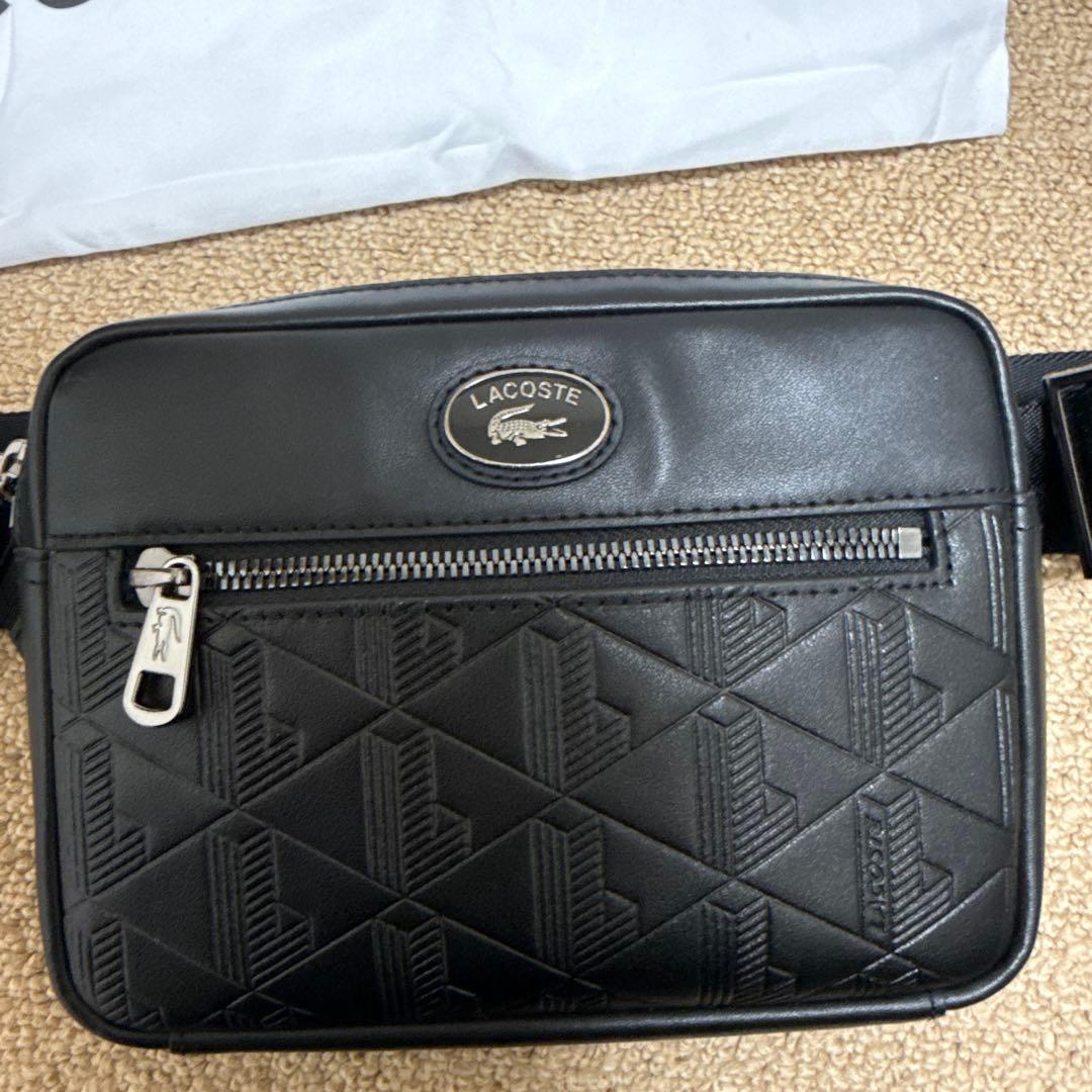 希少LACOSTE ブラック ショルダーバッグ新作