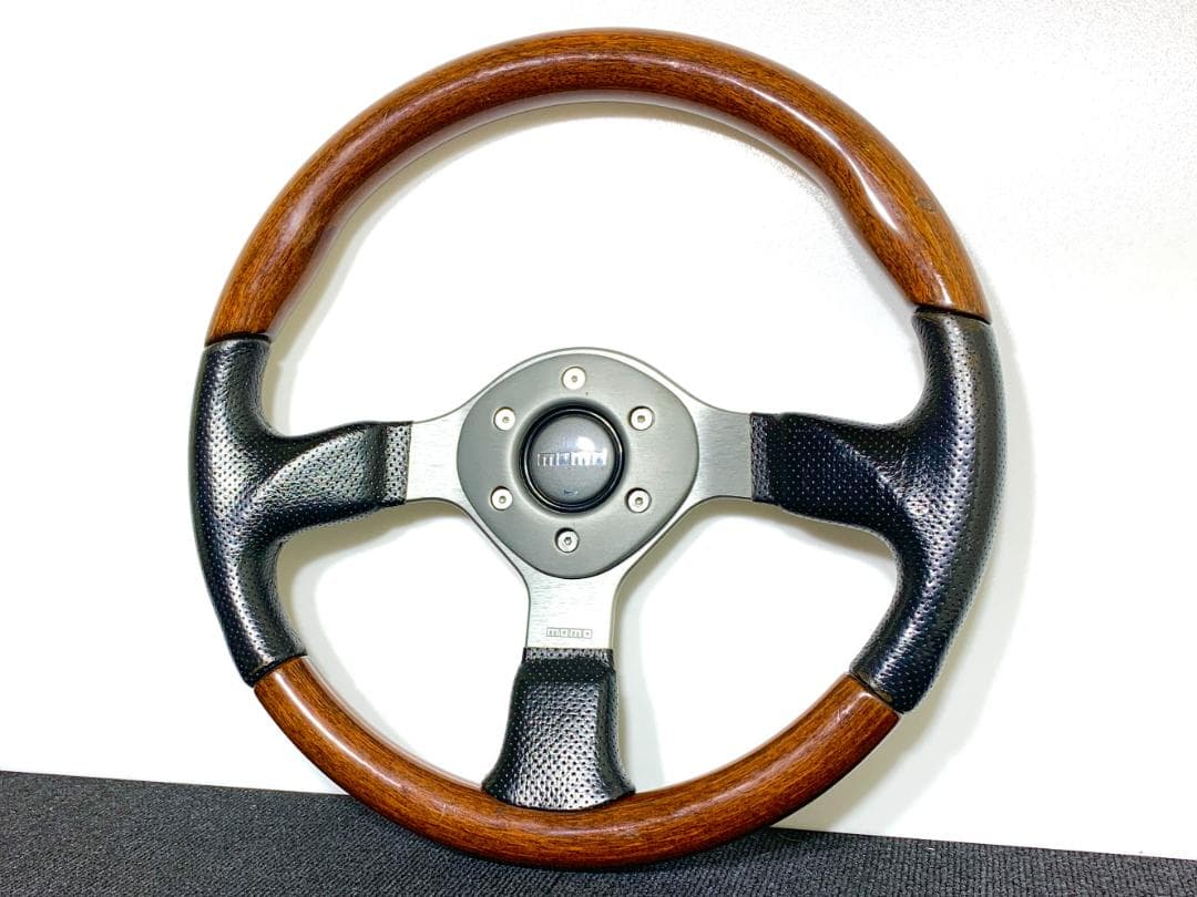 モモ ファイター ホーンボタン＆リング付 レザー＆ウッド 旧車 希少 廃番モデル