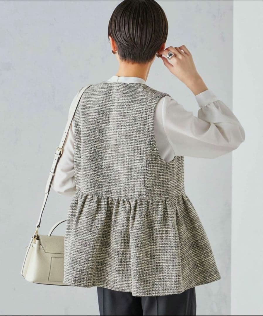 SHIPS　ツイードジレ