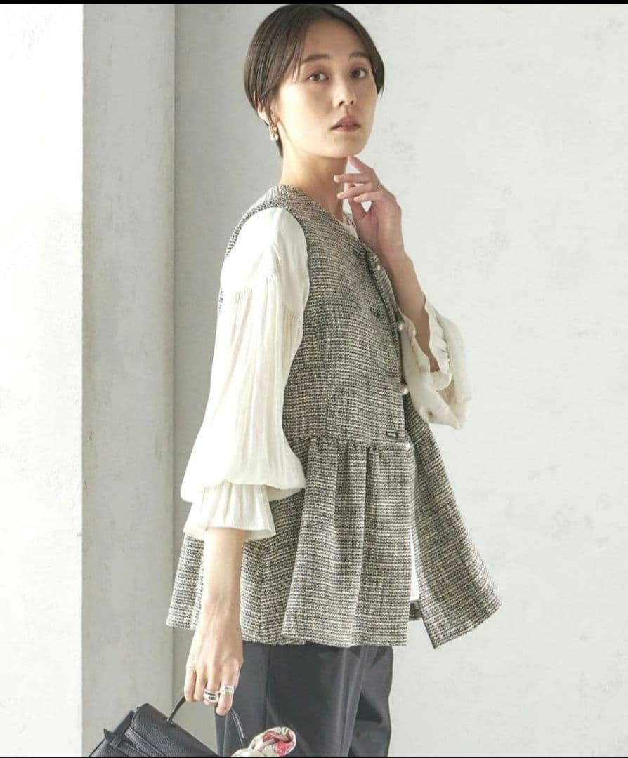 SHIPS　ツイードジレ