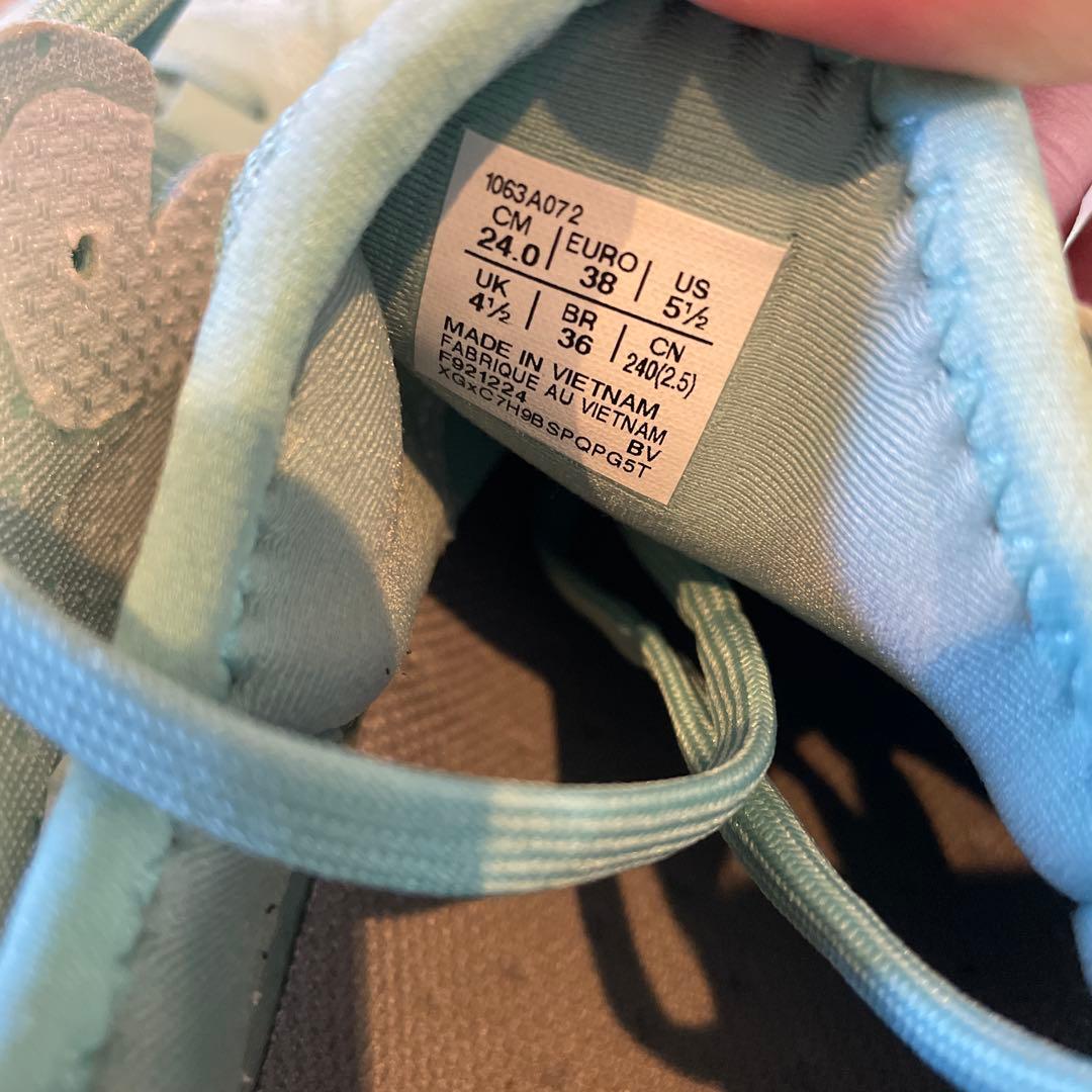 完売品★美品★ASICS GLIDE NOVA FF 3 24.0cm